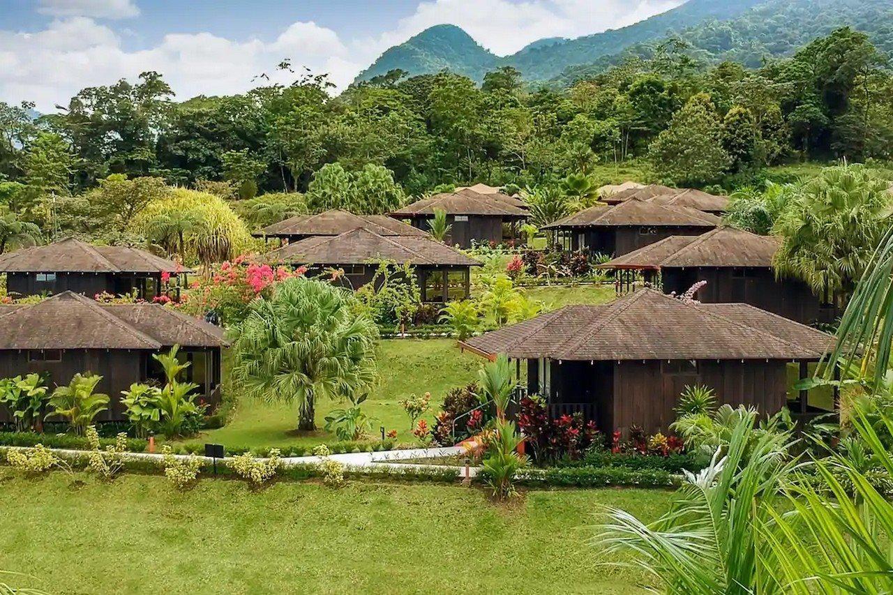 Hotel Lomas Del Volcan La Fortuna Екстериор снимка