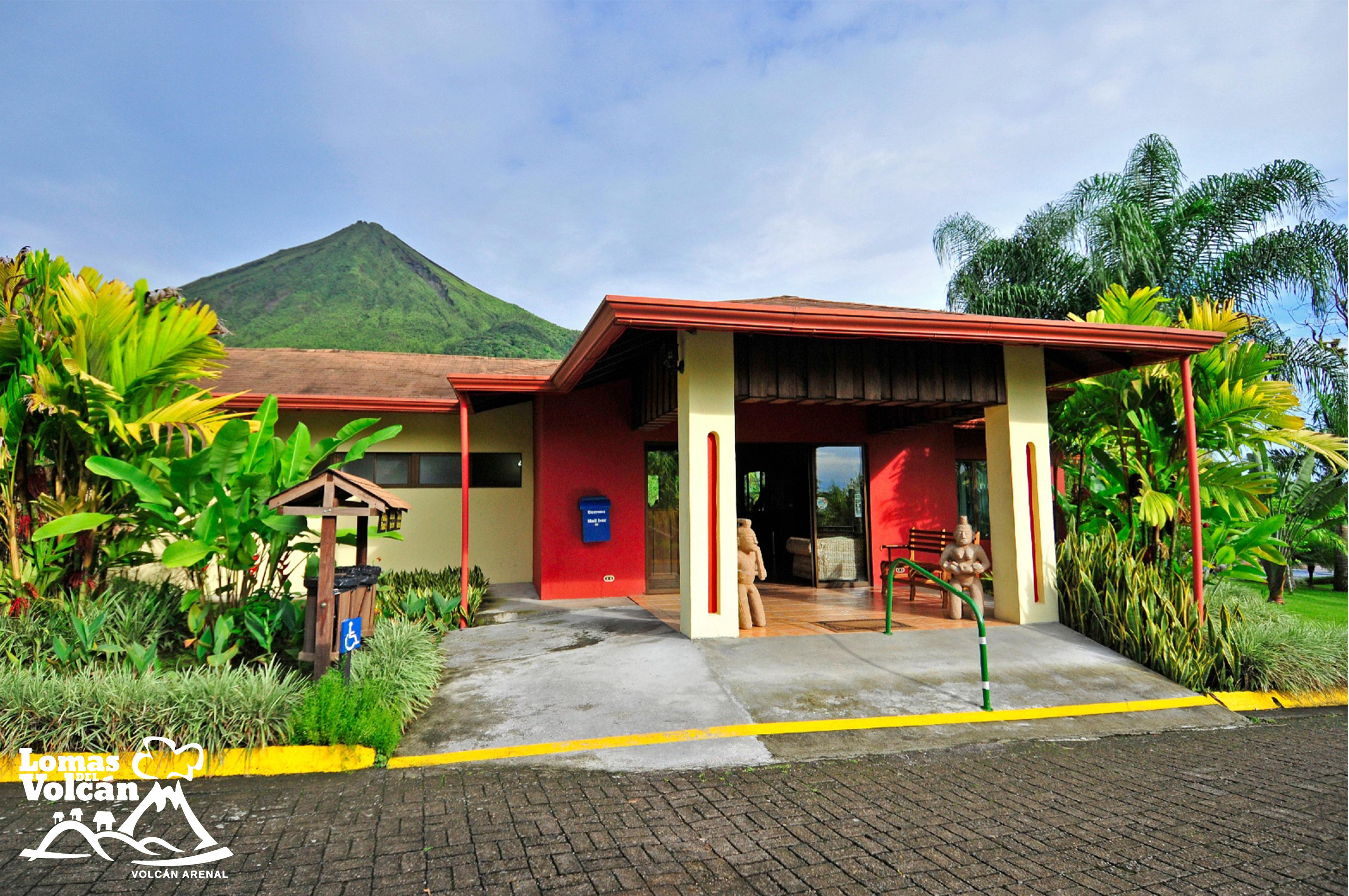 Hotel Lomas Del Volcan La Fortuna Екстериор снимка