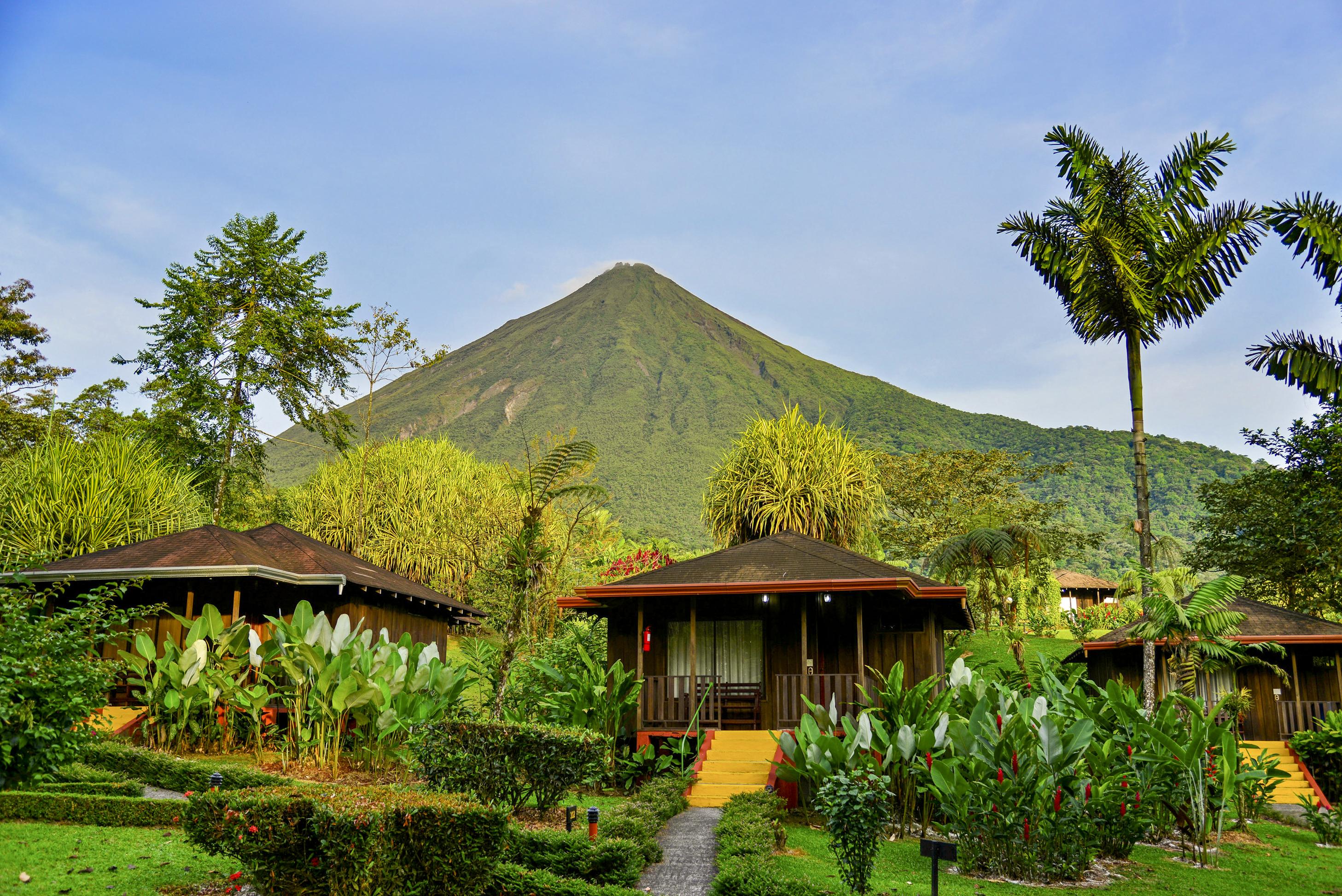 Hotel Lomas Del Volcan La Fortuna Екстериор снимка