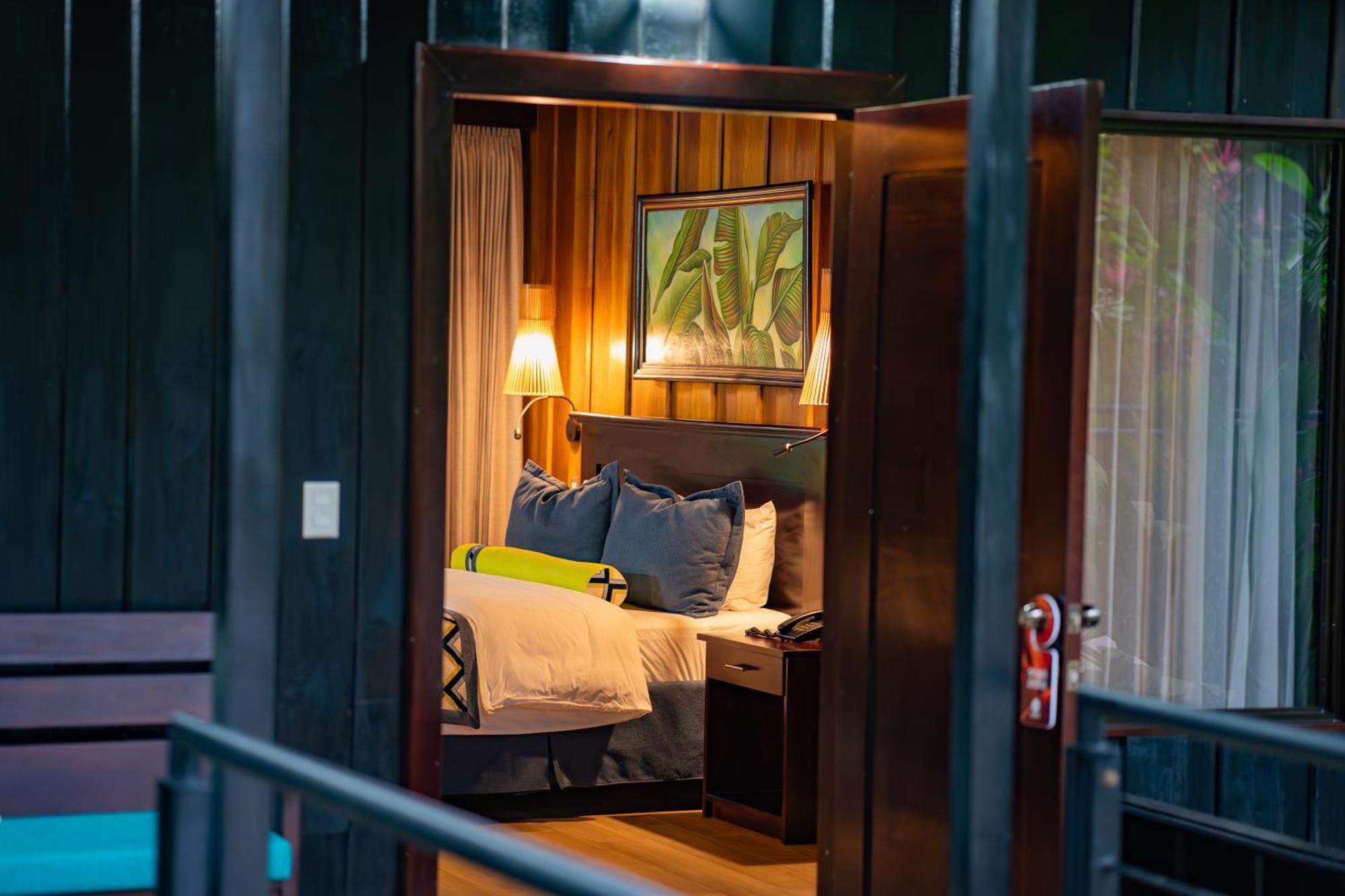 Hotel Lomas Del Volcan La Fortuna Екстериор снимка