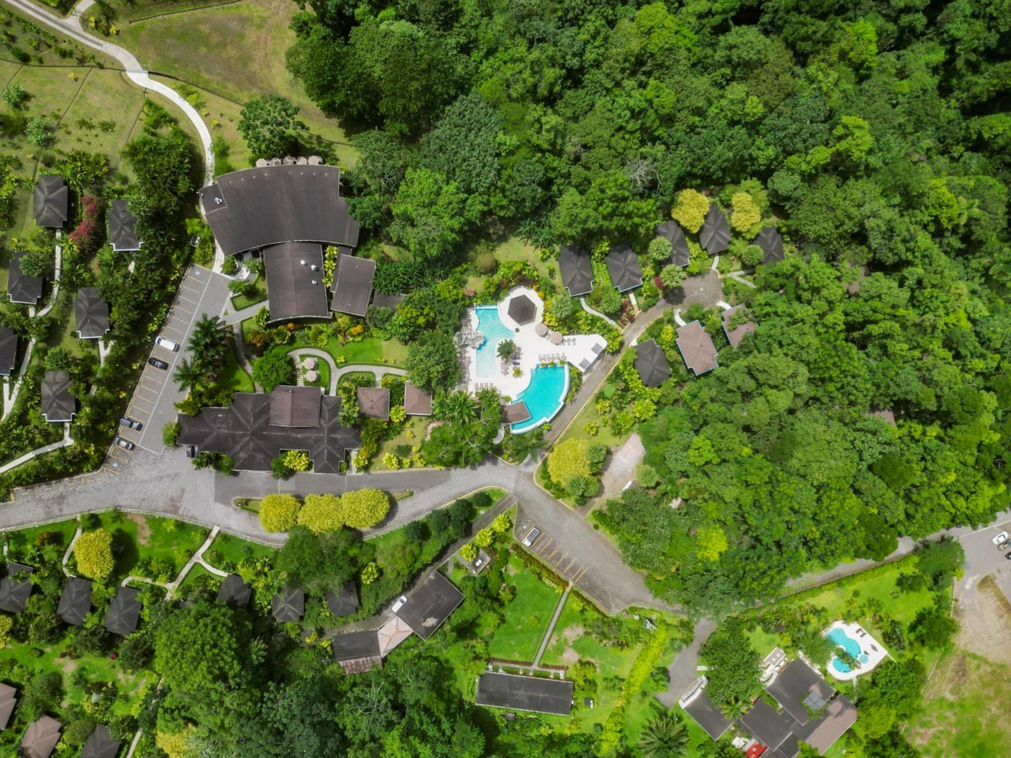 Hotel Lomas Del Volcan La Fortuna Екстериор снимка