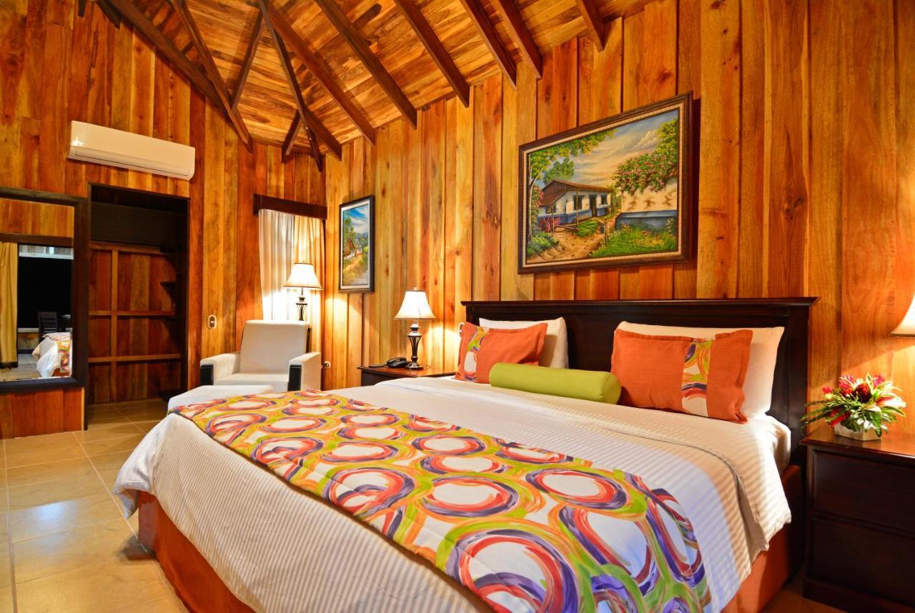Hotel Lomas Del Volcan La Fortuna Екстериор снимка